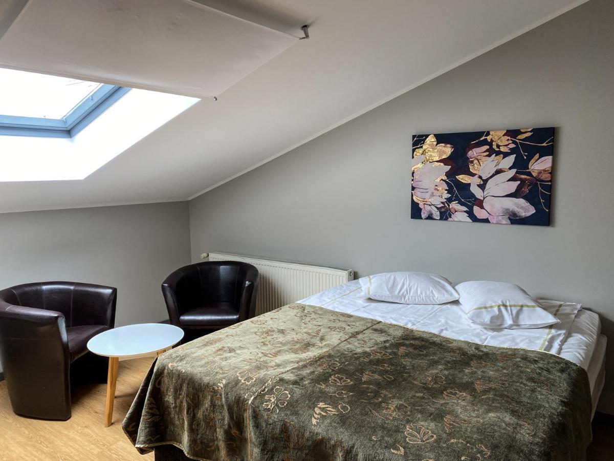 Kuressaare Tallinn Street Apartments Zewnętrze zdjęcie