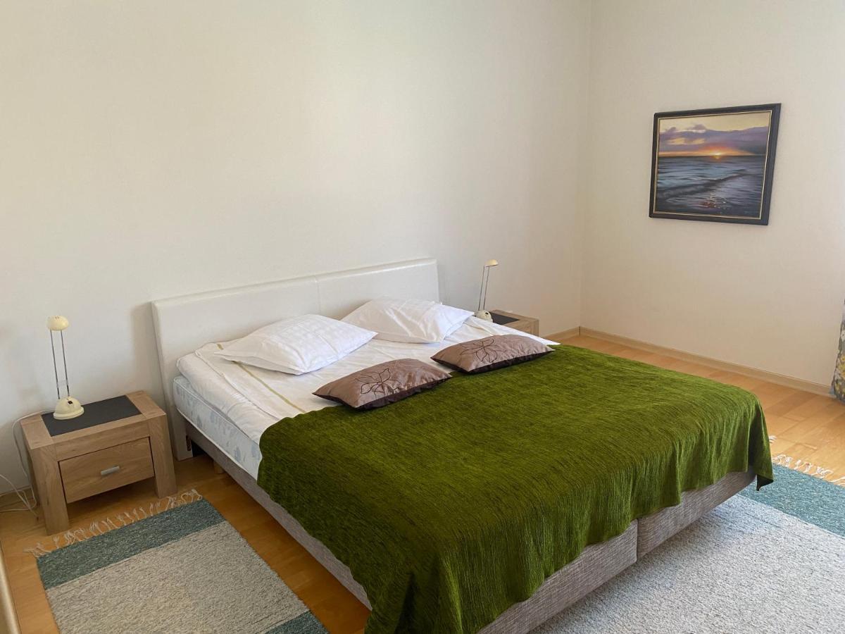 Kuressaare Tallinn Street Apartments Zewnętrze zdjęcie