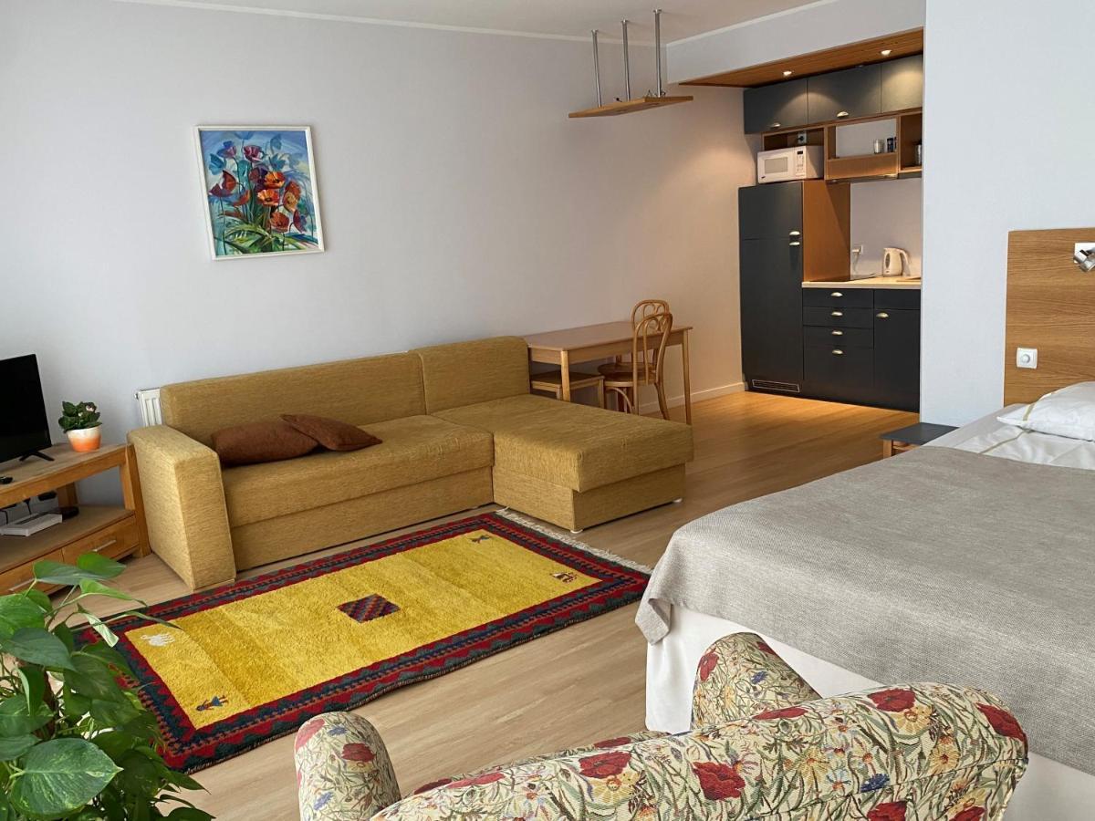 Kuressaare Tallinn Street Apartments Zewnętrze zdjęcie