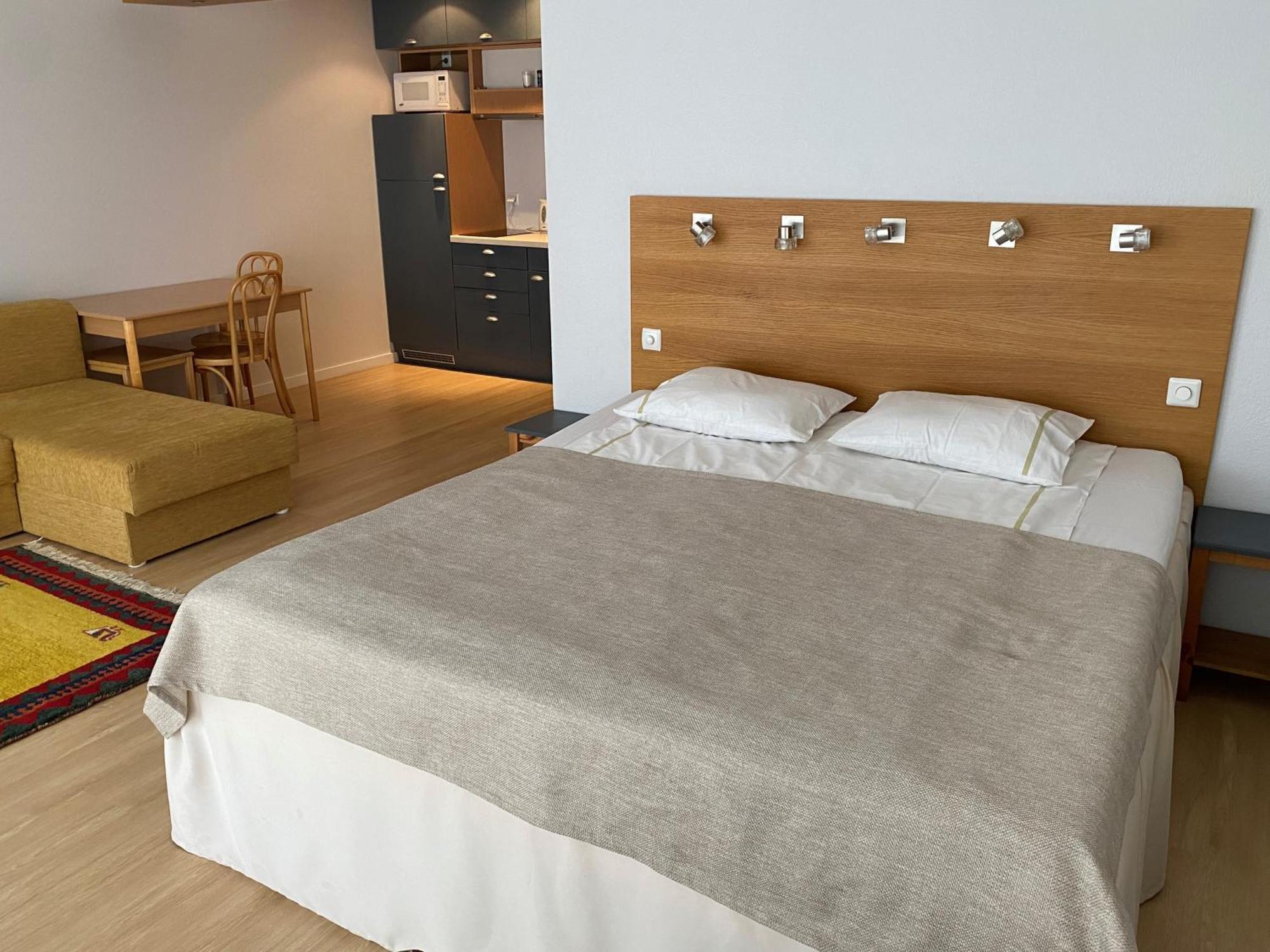 Kuressaare Tallinn Street Apartments Zewnętrze zdjęcie