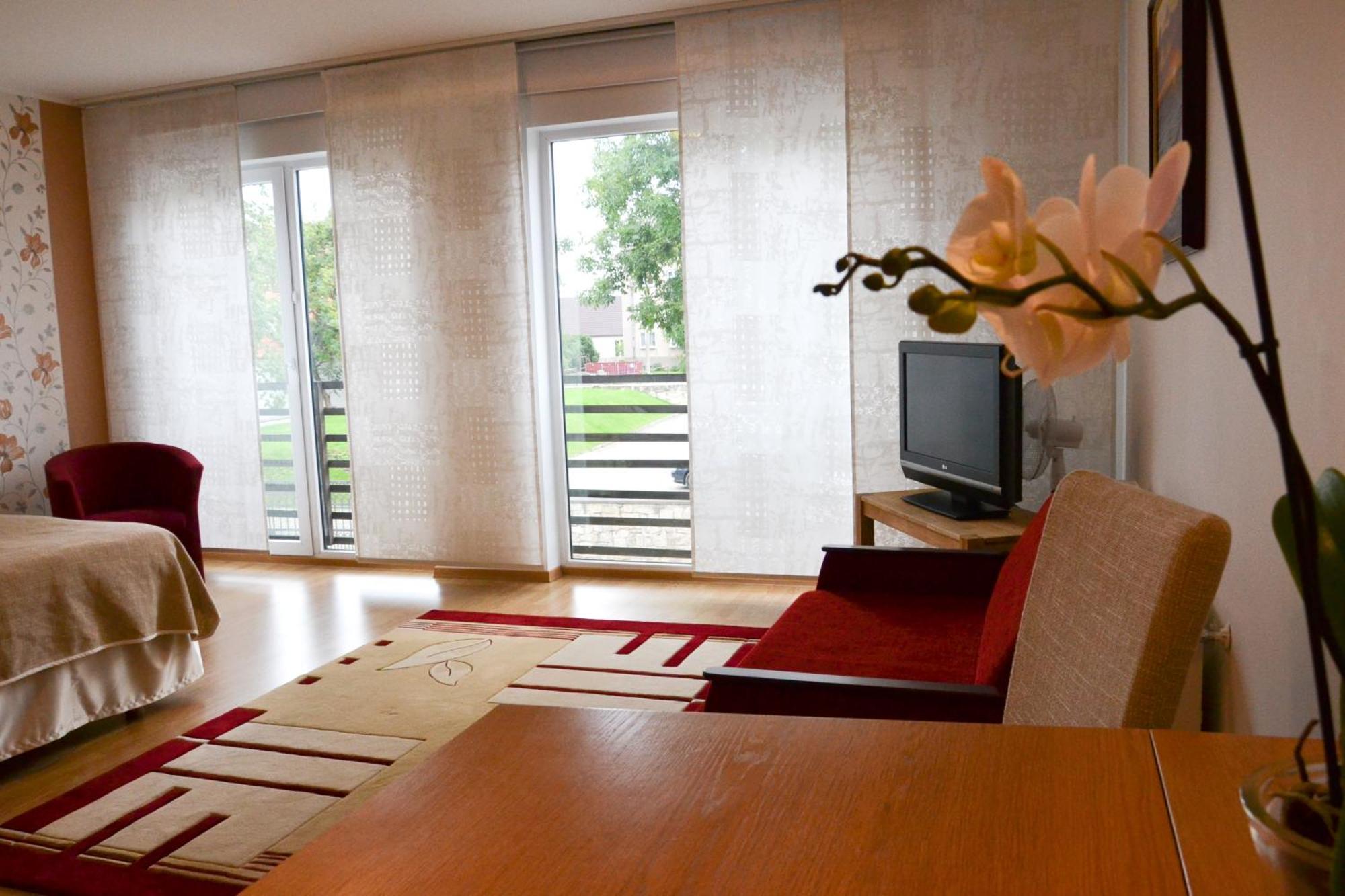 Kuressaare Tallinn Street Apartments Zewnętrze zdjęcie